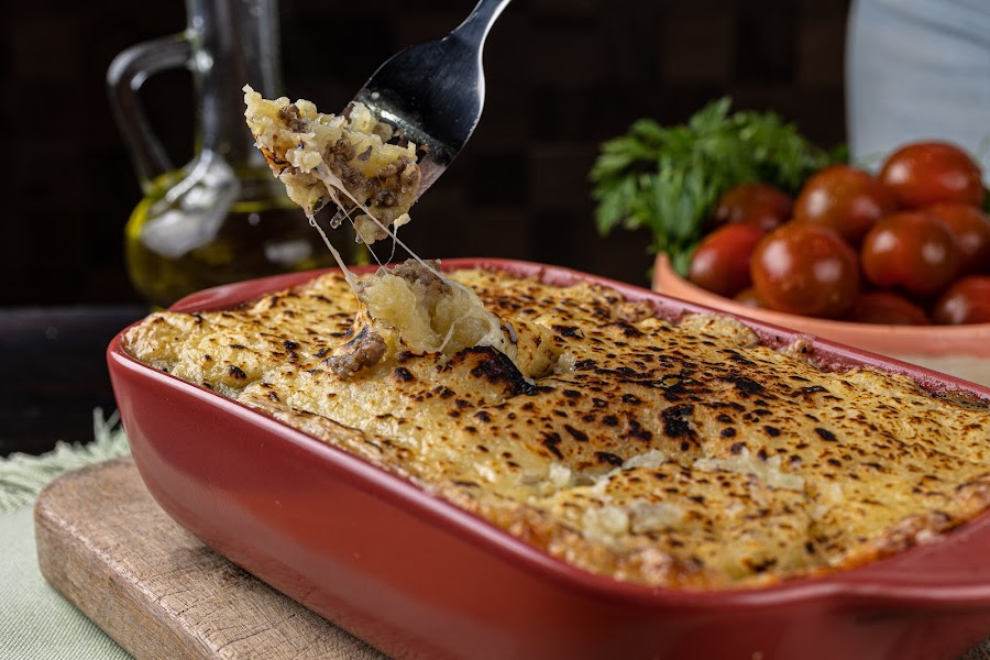  <b>Escondidinho de batata doce com carne moída</b> <br/>Ingredientes: Escondidinho de batata doce com carne moída. [+R$ 27,55]